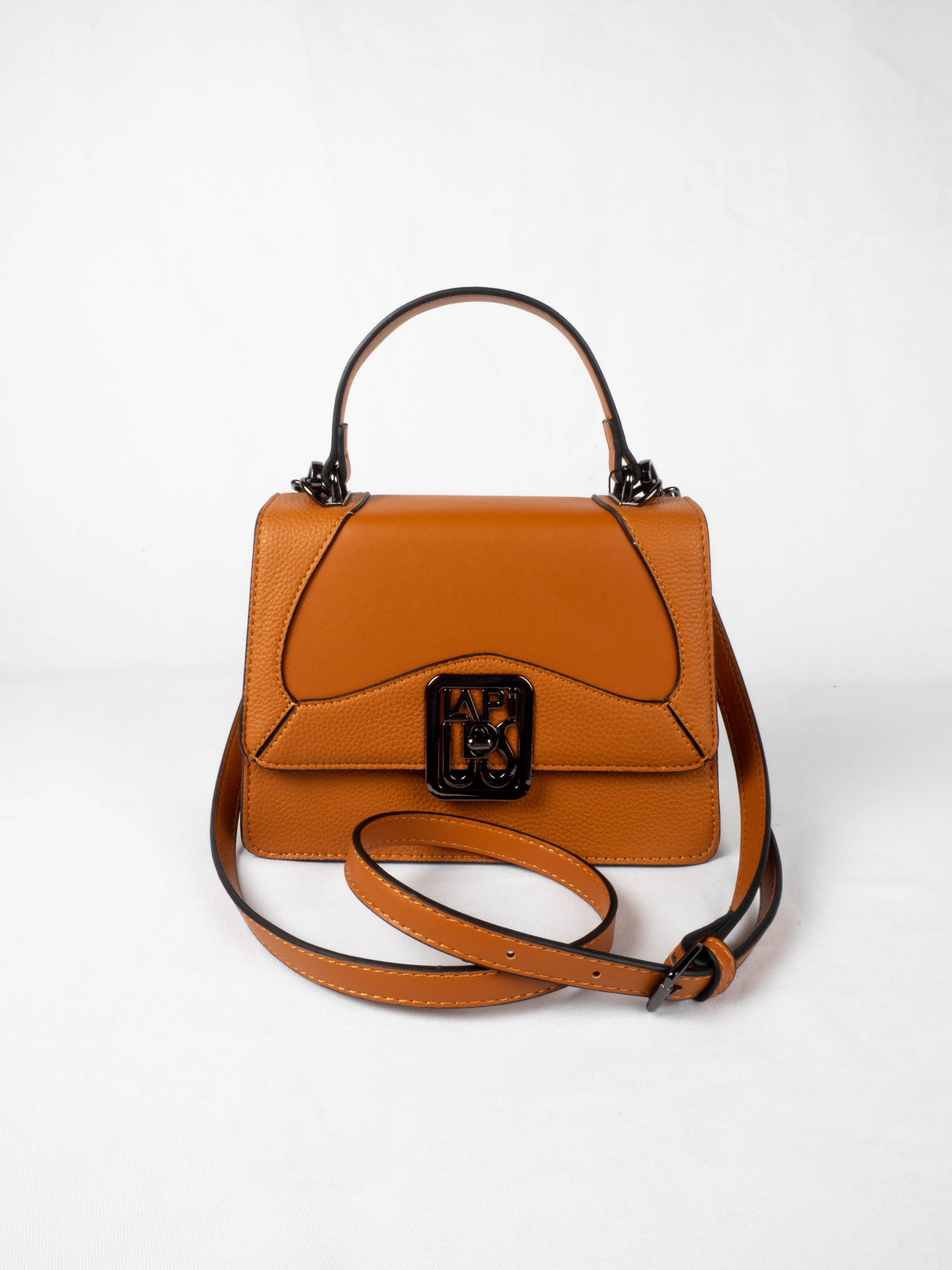 petit sac porté main ted lapidus delia marron et sa bandoulière